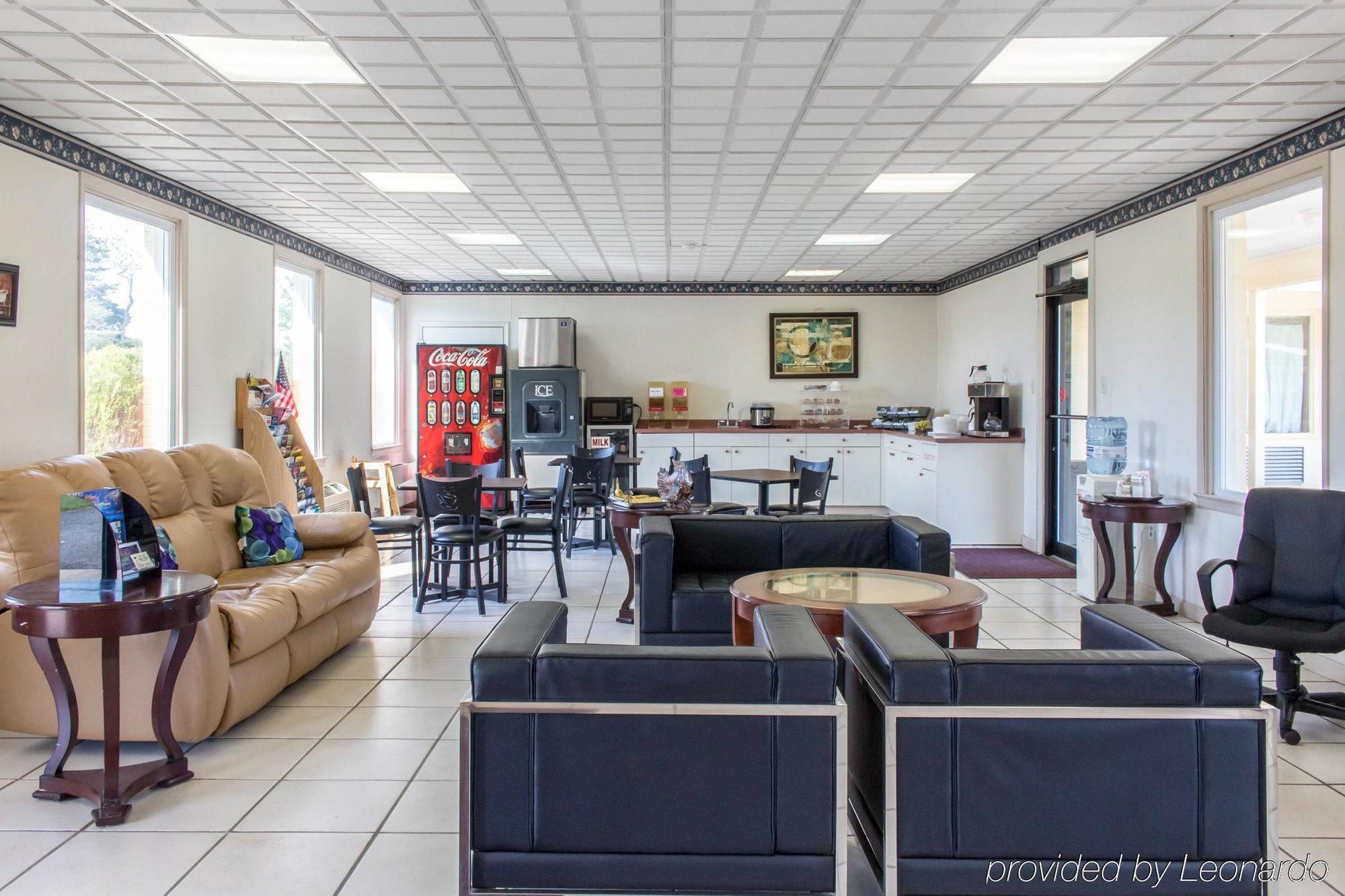 Marmora Oceanside Lodge מראה חיצוני תמונה