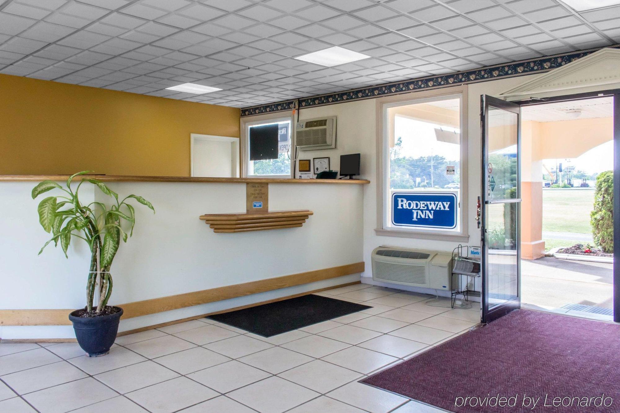 Marmora Oceanside Lodge מראה חיצוני תמונה