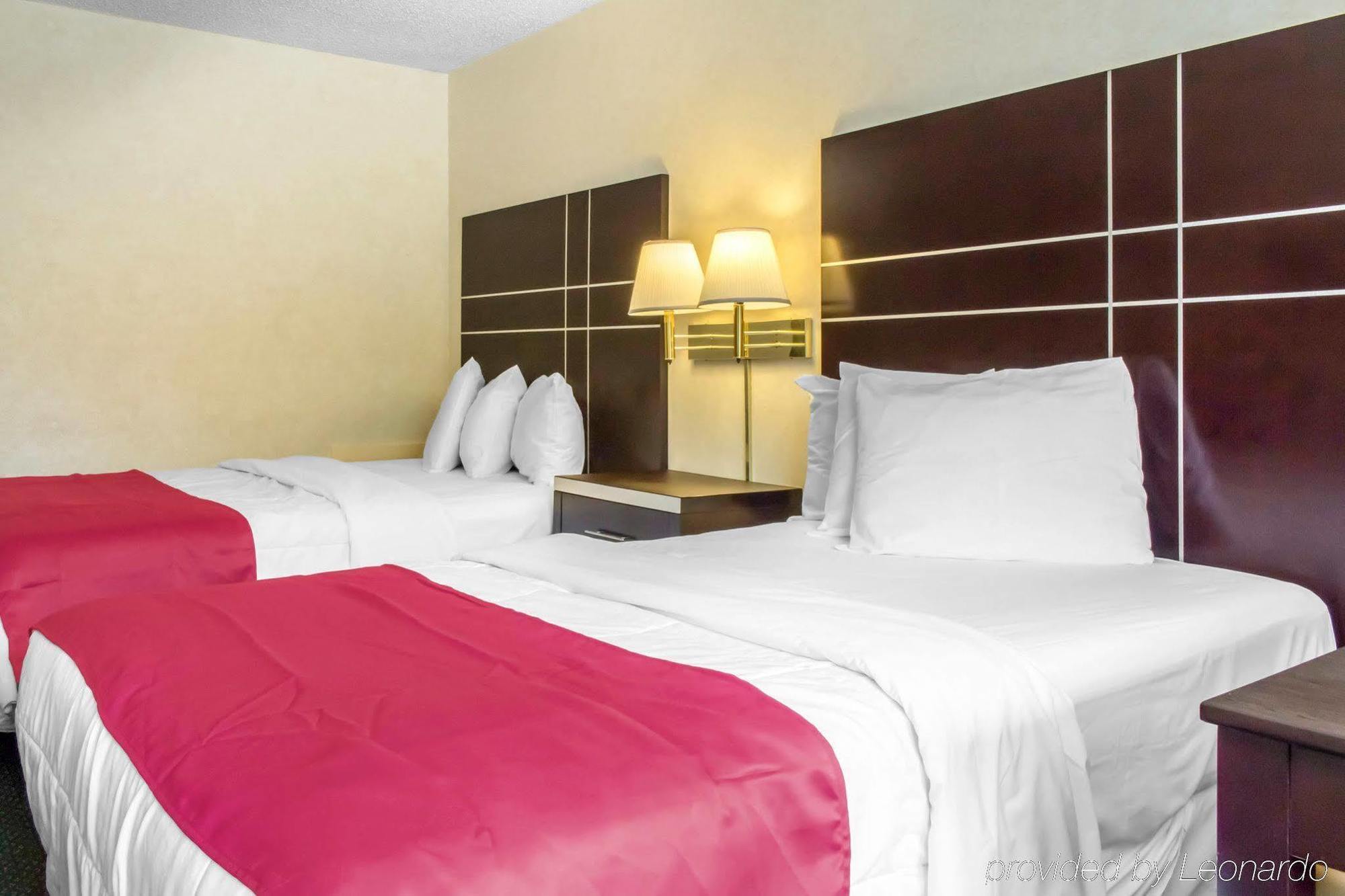 Marmora Oceanside Lodge מראה חיצוני תמונה
