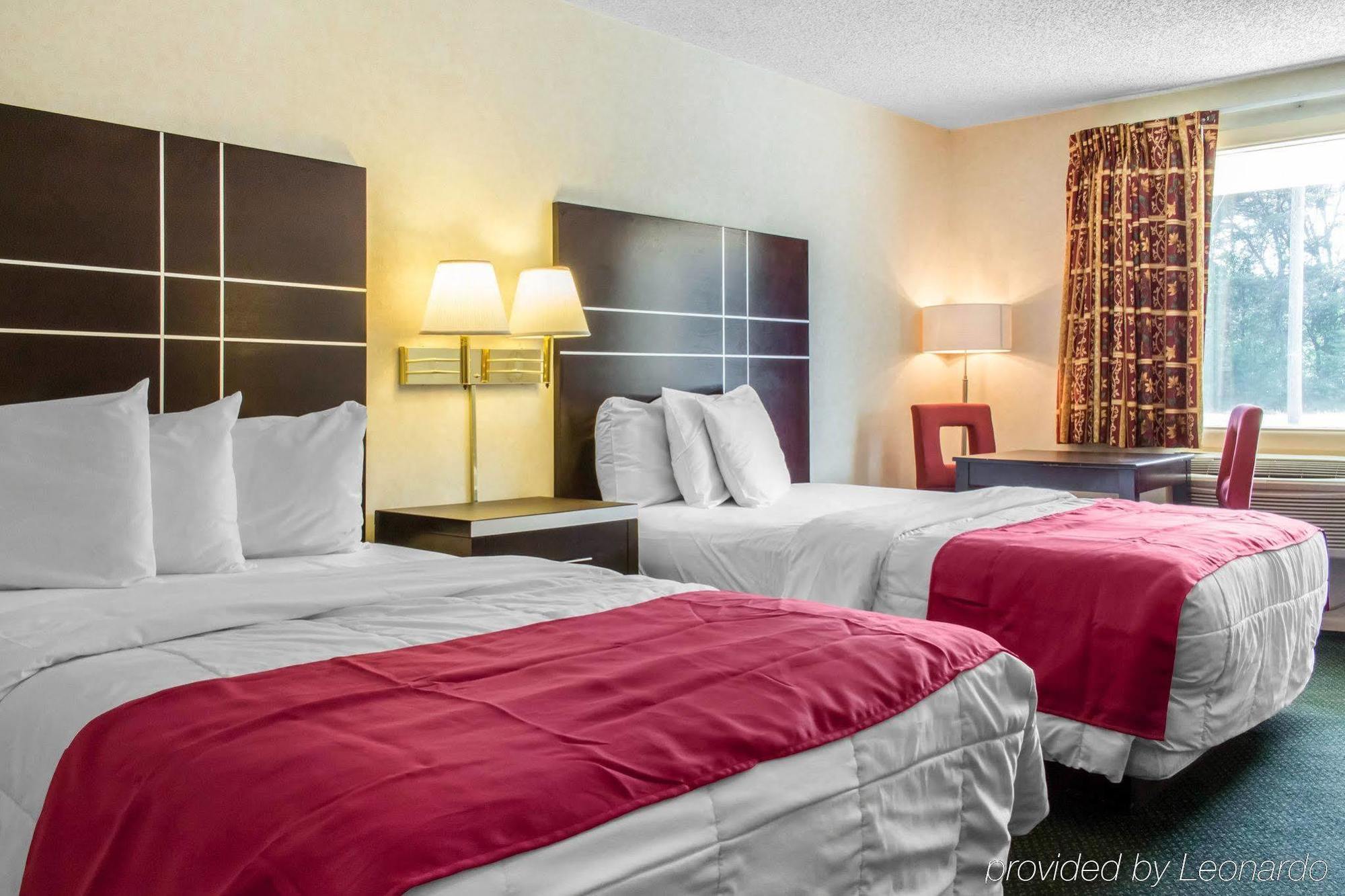Marmora Oceanside Lodge מראה חיצוני תמונה